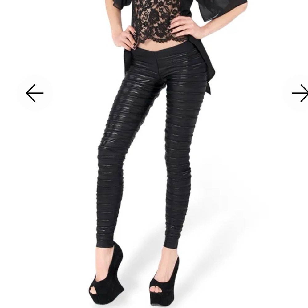 Sophia James Tiered Leggings- Size Medium -BlackMilkClothing- RARE